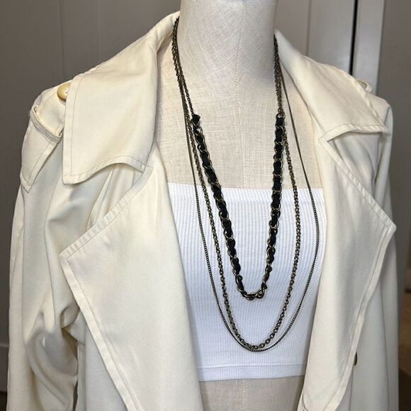 Necklace Bundle  - Picture 4 of 10